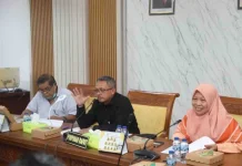 Pansus DPRD Batam Bahas Pasal Ranperda PSU Perumahan