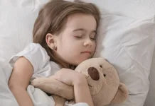 Tidur Cukup Dukung Tumbuh Kembang Anak