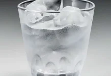 Konsumsi Air Dingin Berlebihan Ganggu Kesehatan