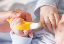 Jangan Asal Pilih! Ini Panduan Memilih Teether Terbaik saat Si Kecil Mulai Tumbuh Gi