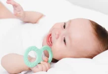 Cara Aman Membersihkan Teether Bayi agar Bebas Kuman dan Tetap Higienis