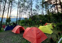 Camping dan Wisata Alam Jadi Hobi Kekinian