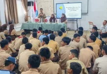 Ketua Karang Taruna Batam Hadiri Kegiatan Peksos Go To School