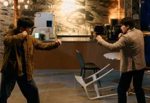 Shin Ha Kyun Hadapi Masa Lalu Penuh Misteri