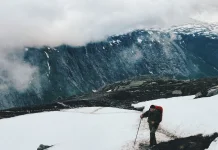 Hilang di Everest Selama 6 Hari, Pemandu Gunung Nepal Ditemukan Selamat
