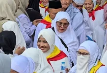 Kepulangan 120 Jemaah Haji Karimun Diwarnai Suasana Haru dan Syukur