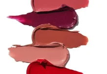 Kenali Perbedaan Lipstik agar Tampil Cantik Maksimal