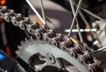 Tips Merawat Rantai Motor agar Tetap Awet