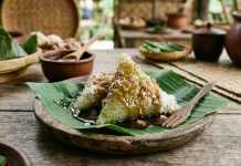 Lupis, Warisan Kuliner Indonesia yang Patut Dilestarikan