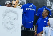 Ragnar Oratmangoen Resmi Gabung Persib Bandung