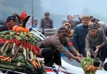 Larung Sesaji Telaga Sarangan, Wujud Syukur dan Pelestarian Budaya Lokal