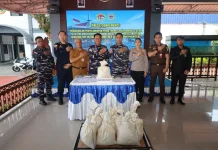 TNI AL Gagalkan Penyelundupan 1,9 Ton Pasir Timah ke Malaysia