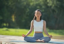 Yoga Ringan Menjaga Keseimbangan Tubuh dan Pikiran