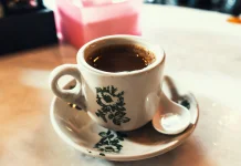 Kopi dan Kedai Legendaris yang Jadi Ruang Berkumpul di Batam