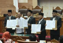 Paripurna DPRD Batam Setujui KUA/PPAS APBD 2027 dan Perubahan KUA/PPAS APBD 2026