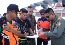 TNI AU Kirim 33,7 Ton Bantuan Pascagempa NTT via A400M dan C-130J TNI