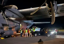 C-130J Super Hercules TNI AU Bawa 13,5 Ton Bantuan ke NTT