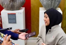 Kasus Yogi Starlink, Menkomdigi Dorong Layanan Internet Jadi Legal