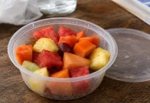 Buah Sudah Dipotong, Mengapa Lebih Cepat Rusak?