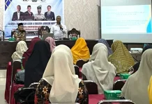 Guru Madrasah Batam Dibekali Jurnalistik dan Pemahaman Hukum