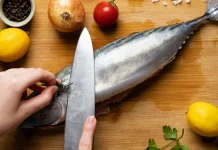 Jangan Asal Pilih, Ini Ciri-Ciri Ikan yang Tidak Layak Dimakan Mentah