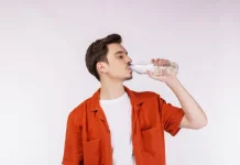Minum Air Putih untuk Mendukung Kesehatan Tubuh
