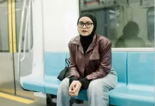 Salma Salsabil Rilis Single Terbaru Maha Benar