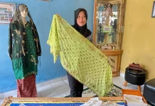 Tudung Manto Menekat Ekonomis Pesisir Lingga Ke Level Internasional