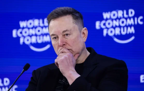 Elon Musk Ingatkan Risiko AI setelah Amazon Bahas Gangguan Sistem