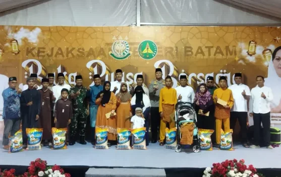 BAZNAS dan Kejari Batam Salurkan Bantuan untuk Disabilitas dan 26 Panti Asuhan