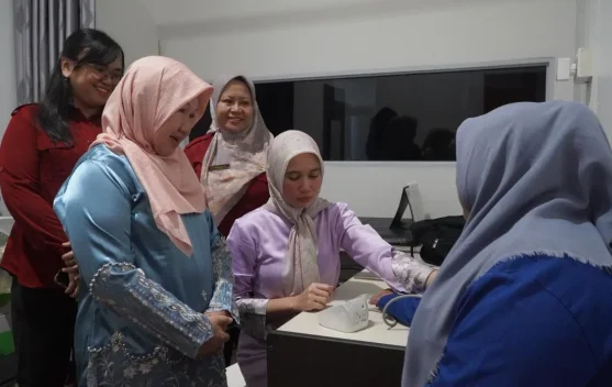 BKKBN Kepri Gelar Layanan Pesona Keluarga di Pelabuhan Telaga Punggur