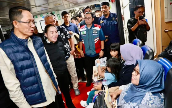 Dini Hari Amsakar-Li Claudia Pantau Arus Mudik