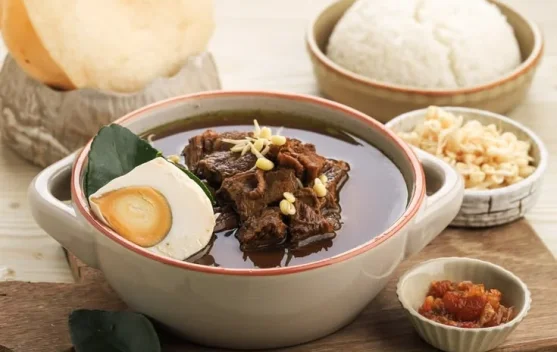 Kuliner Legendaris Indonesia dengan Sejarah yang Jarang Diketahui