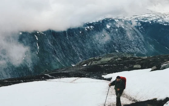 Hilang di Everest Selama 6 Hari, Pemandu Gunung Nepal Ditemukan Selamat