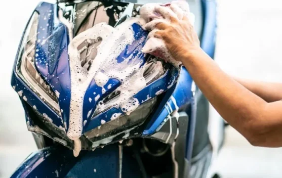 Cara Menjaga Kebersihan Bodi Motor agar Selalu Mengilap