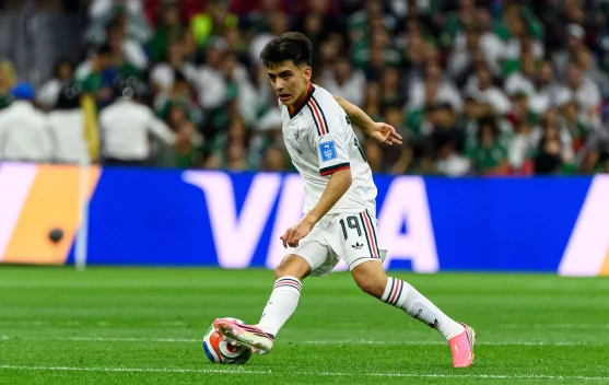 Mengenal Lebih Dekat Wonderkid Meksiko Gilberto Mora