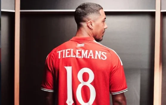Youri Tielemans Resmi Gabung Manchester United, Perkuat Gelandang Setan Merah
