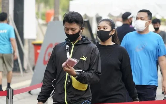 Waspada Abu Vulkanik, Menkes Meminta Masyarakat Batasi Aktivitas di Luar