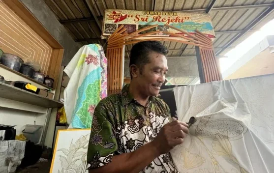 Proses Kreatif Membuat Batik Gonggong