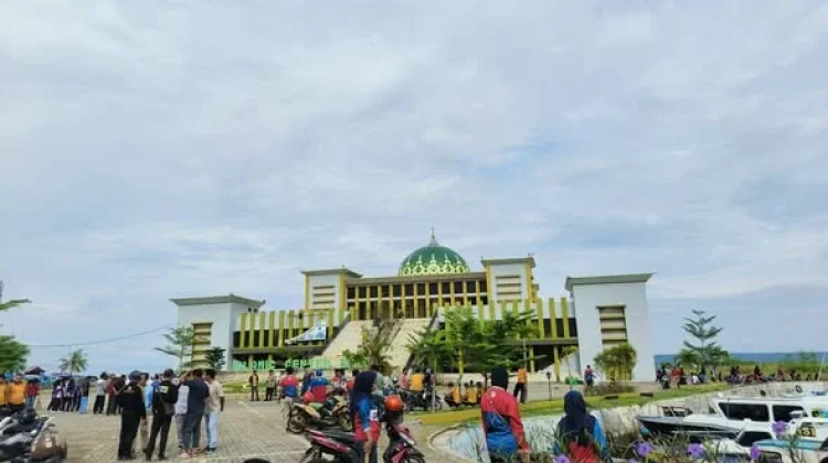 Pemkot Baubau Kerja Bakti Serentak Dukung Indonesia Asri