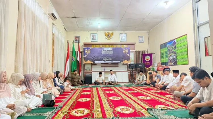 Buka Puasa Bersama, Kantah Baubau Pererat Silaturahmi Pegawai
