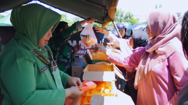 Bantu Masyarakat Peroleh Sembako Murah, Kodim 1413 Buton Gelar Bazar Ramadan