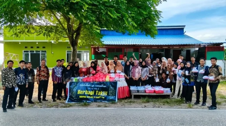 Bapas Baubau dan Peserta Magang Kemenaker Berbagi Takjil
