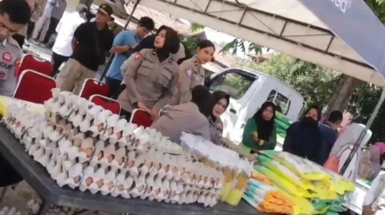 Polres Baubau Gelar Pasar Murah Polri, Beras Dijual Rp58 Ribu per 5 Kg