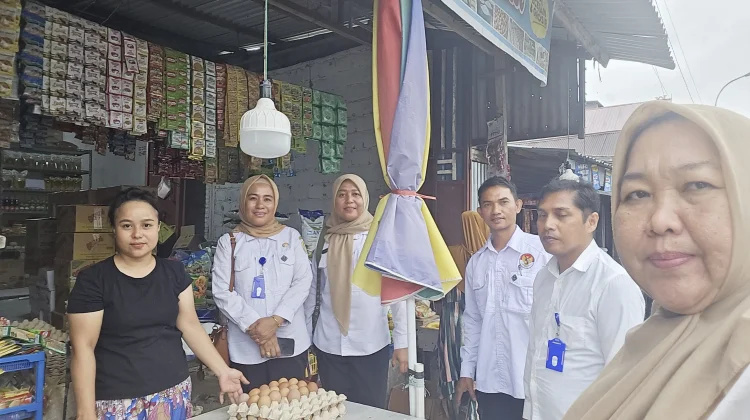 Sidak Pasar, Disperindagkop UKM Baubau: Harga Telur Berangsur Stabil