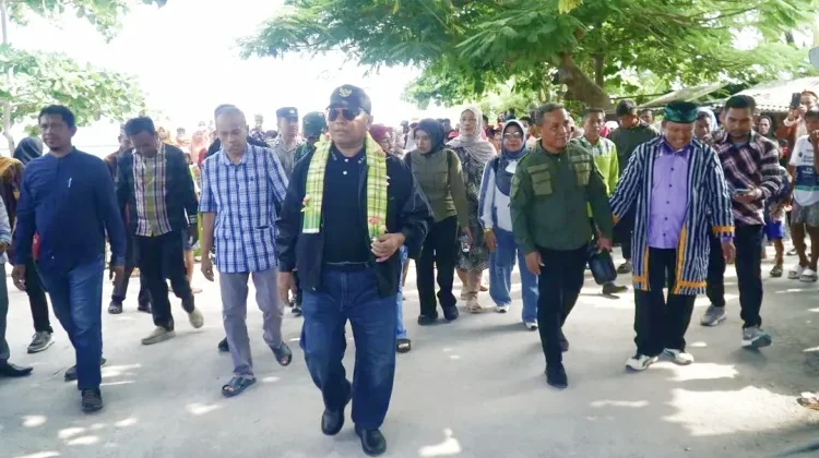 Pemkab Busel Tegaskan Arah Pembangunan saat Penutupan Reuni X Wacuata
