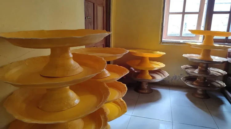 Kerajinan Dulang Fiber Warga Sampolawa Tembus Pasar Sultra