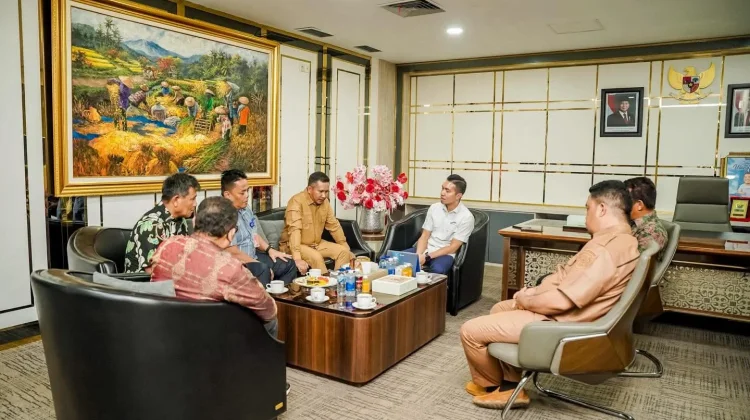 Bupati Muna Barat Usulkan Subsidi Penerbangan ke Pemprov Sultra