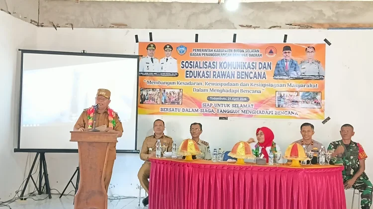 Pemkab Busel Perkuat Kesiapsiagaan Warga Todombulu Melalui Edukasi Bencana
