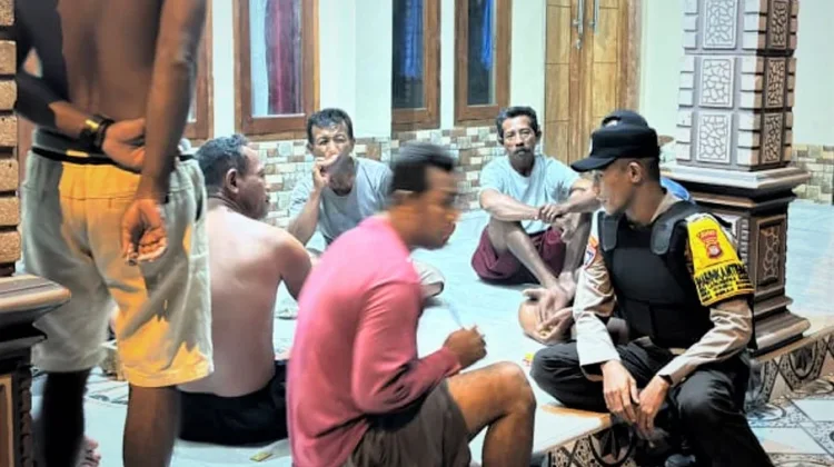 Bhabinkamtibmas Polsek Lapandewa Ajak Warga Tingkatkan Kamtibmas